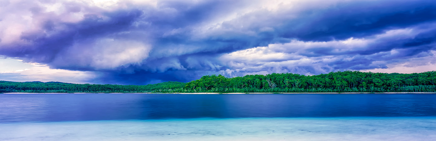 Storm Brewing @ Lake McKenzie